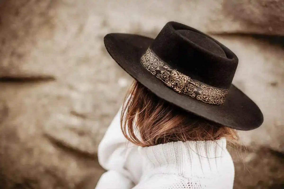 Chapeau l'Iberico ruban doré transparent